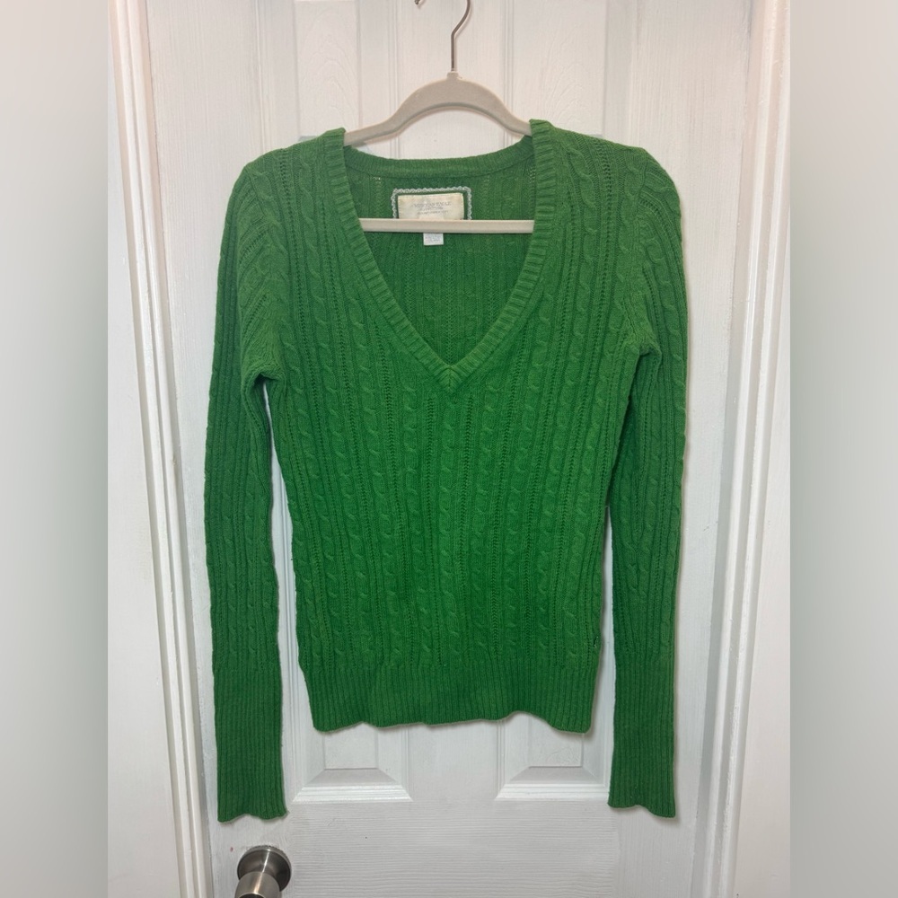 Vintage y2k American Eagle Outfitters Green Cable Knit V-Neck Sweater Women’s M